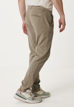 Tapered pants